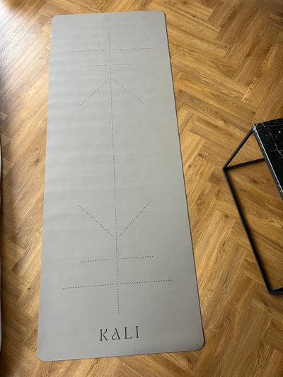 Rejseyogamåtte KALI