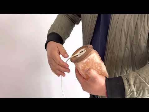 Himalaya saltlampe 2-3 kg med marmorfod Hvid